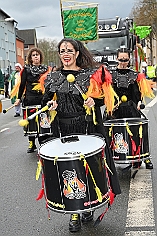 Kinderkarnevalszug 2024-02-11 60  Am Kinderkarnevalszug  - Im Hamborner Rathaus wurde Teneriffas Blumenkönigin Selene mit ihrem Gefolge und einer Abordnung der Düsseldorfer Ehrengarde empfangen. Danach bejubelten wir von der Bühne an der Sparkasse dem 60. Kinderkarnevalszug und Kinderprinzencrew zu. : DVPJ, Matthias I, Leonardo I., Prinz Karneval, Prinz, Prinzessin Milen aI., Hofmarschälle, Pagen, Paginnen, HDK, Duisburg, Karneval, Helau, Tollität, Event, Session 2023, Session 2024, HDK, Duisburg, Hauptausschuss