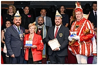 Teneriffa 2024-FEB 046  Zum guten Schluss.. - CARNAVAL - PUERTO DE LA CRUZ. Farbenprächtiger Ausklang einer kurzen, sensationellen Session 2023 / 2024 auf Teneriffa. : DVPJ, Matthias I, Leonardo I., Prinz Karneval, Prinz, Prinzessin Milen aI., Hofmarschälle, Pagen, Paginnen, HDK, Duisburg, Karneval, Helau, Tollität, Event, Session 2023, Session 2024, HDK, Duisburg, Hauptausschuss