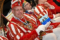 Teneriffa 2024-FEB 047  Zum guten Schluss.. - CARNAVAL - PUERTO DE LA CRUZ. Farbenprächtiger Ausklang einer kurzen, sensationellen Session 2023 / 2024 auf Teneriffa. : DVPJ, Matthias I, Leonardo I., Prinz Karneval, Prinz, Prinzessin Milen aI., Hofmarschälle, Pagen, Paginnen, HDK, Duisburg, Karneval, Helau, Tollität, Event, Session 2023, Session 2024, HDK, Duisburg, Hauptausschuss