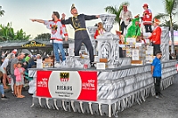 Teneriffa 2024-FEB 154  Zum guten Schluss.. - CARNAVAL - PUERTO DE LA CRUZ. Farbenprächtiger Ausklang einer kurzen, sensationellen Session 2023 / 2024 auf Teneriffa. : DVPJ, Matthias I, Leonardo I., Prinz Karneval, Prinz, Prinzessin Milen aI., Hofmarschälle, Pagen, Paginnen, HDK, Duisburg, Karneval, Helau, Tollität, Event, Session 2023, Session 2024, HDK, Duisburg, Hauptausschuss