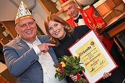 Senatorena RotFunken 2025-01-10 39  Senatorenabend - Am Freitag 10. Jan war 2025 sind wir der Einladung zum Senatorenabend der KG Roten Funken gefolgt. Ein schöner entspannender Abend im „Theodor König Keller“. : DVPJ, Holger II, Phil II., Prinz Karneval, Prinz, Prinzessin Mia I., Hofmarschälle, Page, Pagen, Paginnen, HDK, Duisburg, Karneval, Helau, Tollität, Event, Session 2024, Session 2025, HDK Duisburg, Hauptausschuss, Hauptausschuss Karneval Duisburg, Duisburg ist echt