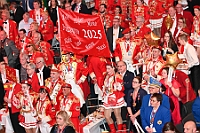 Kuerung 2025-01-18 040  Endlich Prinz Holger II. - Am Samstag 18. Januar 2025 war es endlich soweit. Kürung se. Tollität Prinz Holger II. Mit einem Gala-Abend in der ausverkauften Mercatorhalle in Duisburg. Ein stimmungsvoller Abend mit Show, Musik und Tanz.  Vorab präsentierte sich die Prinzencrew 2025 im WYNDHAM Hotel Duisburger Hof der Leibgarde se. Tollität, die Prinzengarde der Stadt Duisburg. : DVPJ, Holger II, Phil II., Prinz Karneval, Prinz, Prinzessin Mia I., Hofmarschälle, Page, Pagen, Paginnen, HDK, Duisburg, Karneval, Helau, Tollität, Event, Session 2024, Session 2025, HDK Duisburg, Hauptausschuss, Hauptausschuss Karneval Duisburg, Duisburg ist echt