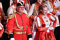 Kuerung 2025-01-18 057  Endlich Prinz Holger II. - Am Samstag 18. Januar 2025 war es endlich soweit. Kürung se. Tollität Prinz Holger II. Mit einem Gala-Abend in der ausverkauften Mercatorhalle in Duisburg. Ein stimmungsvoller Abend mit Show, Musik und Tanz.  Vorab präsentierte sich die Prinzencrew 2025 im WYNDHAM Hotel Duisburger Hof der Leibgarde se. Tollität, die Prinzengarde der Stadt Duisburg. : DVPJ, Holger II, Phil II., Prinz Karneval, Prinz, Prinzessin Mia I., Hofmarschälle, Page, Pagen, Paginnen, HDK, Duisburg, Karneval, Helau, Tollität, Event, Session 2024, Session 2025, HDK Duisburg, Hauptausschuss, Hauptausschuss Karneval Duisburg, Duisburg ist echt