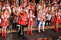 Kuerung 2025-01-18 060  Endlich Prinz Holger II. - Am Samstag 18. Januar 2025 war es endlich soweit. Kürung se. Tollität Prinz Holger II. Mit einem Gala-Abend in der ausverkauften Mercatorhalle in Duisburg. Ein stimmungsvoller Abend mit Show, Musik und Tanz.  Vorab präsentierte sich die Prinzencrew 2025 im WYNDHAM Hotel Duisburger Hof der Leibgarde se. Tollität, die Prinzengarde der Stadt Duisburg. : DVPJ, Holger II, Phil II., Prinz Karneval, Prinz, Prinzessin Mia I., Hofmarschälle, Page, Pagen, Paginnen, HDK, Duisburg, Karneval, Helau, Tollität, Event, Session 2024, Session 2025, HDK Duisburg, Hauptausschuss, Hauptausschuss Karneval Duisburg, Duisburg ist echt