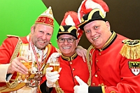 Kuerung 2025-01-18 132  Endlich Prinz Holger II. - Am Samstag 18. Januar 2025 war es endlich soweit. Kürung se. Tollität Prinz Holger II. Mit einem Gala-Abend in der ausverkauften Mercatorhalle in Duisburg. Ein stimmungsvoller Abend mit Show, Musik und Tanz.  Vorab präsentierte sich die Prinzencrew 2025 im WYNDHAM Hotel Duisburger Hof der Leibgarde se. Tollität, die Prinzengarde der Stadt Duisburg. : DVPJ, Holger II, Phil II., Prinz Karneval, Prinz, Prinzessin Mia I., Hofmarschälle, Page, Pagen, Paginnen, HDK, Duisburg, Karneval, Helau, Tollität, Event, Session 2024, Session 2025, HDK Duisburg, Hauptausschuss, Hauptausschuss Karneval Duisburg, Duisburg ist echt