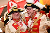Kuerung 2025-01-18 145  Endlich Prinz Holger II. - Am Samstag 18. Januar 2025 war es endlich soweit. Kürung se. Tollität Prinz Holger II. Mit einem Gala-Abend in der ausverkauften Mercatorhalle in Duisburg. Ein stimmungsvoller Abend mit Show, Musik und Tanz.  Vorab präsentierte sich die Prinzencrew 2025 im WYNDHAM Hotel Duisburger Hof der Leibgarde se. Tollität, die Prinzengarde der Stadt Duisburg. : DVPJ, Holger II, Phil II., Prinz Karneval, Prinz, Prinzessin Mia I., Hofmarschälle, Page, Pagen, Paginnen, HDK, Duisburg, Karneval, Helau, Tollität, Event, Session 2024, Session 2025, HDK Duisburg, Hauptausschuss, Hauptausschuss Karneval Duisburg, Duisburg ist echt