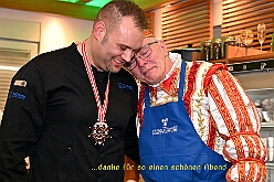 FRG 2025-02-12 62  Eine alte Tradition  - „Prinzenkochen“ bei Fran Schwarz, FRG. Ein nicht ganz vergessene Tradition lebt wieder auf. Der Prinz mit seiner Crew bekochen Freunde und Bekannte. : DVPJ, Holger II, Phil II., Prinz Karneval, Prinz, Prinzessin Mia I., Hofmarschälle, Page, Pagen, Paginnen, HDK, Duisburg, Karneval, Helau, Tollität, Event, Session 2024, Session 2025, HDK Duisburg, Hauptausschuss, Hauptausschuss Karneval Duisburg, Duisburg ist echt
