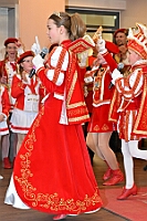 01 KarneFeier StHedwig 2025-02-17 16  Tour-Tag 17. Februar - Gestartet sind wir bei der Karnevalsfeier für Senioren im Malterser-Stift St. Hedwig in Huckingen, Organisiert von Stadtgarde Rot-Weiss. Dann ging linksrheinisch im Seniorenzentrum, von der „GeSoB“ mit dem „Sozialen Ring Ruhrstädt“, an der Zechenstraße in Homberg weiter. Am Frühen Abend besuchten wir den Senats-Prinzenempfang der KG Weiss-Grün Ruhrort im „Museum der deutschen Binnenschifffahrt“. : DVPJ, Holger II, Phil II., Prinz Karneval, Prinz, Prinzessin Mia I., Hofmarschälle, Page, Pagen, Paginnen, HDK, Duisburg, Karneval, Helau, Tollität, Event, Session 2024, Session 2025, HDK Duisburg, Hauptausschuss, Hauptausschuss Karneval Duisburg, Duisburg ist echt