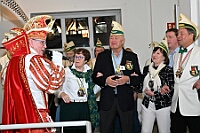 03 SenatEmpf WG Ruhrort 2025-02-17 24  Tour-Tag 17. Februar - Gestartet sind wir bei der Karnevalsfeier für Senioren im Malterser-Stift St. Hedwig in Huckingen, Organisiert von Stadtgarde Rot-Weiss. Dann ging linksrheinisch im Seniorenzentrum, von der „GeSoB“ mit dem „Sozialen Ring Ruhrstädt“, an der Zechenstraße in Homberg weiter. Am Frühen Abend besuchten wir den Senats-Prinzenempfang der KG Weiss-Grün Ruhrort im „Museum der deutschen Binnenschifffahrt“. : DVPJ, Holger II, Phil II., Prinz Karneval, Prinz, Prinzessin Mia I., Hofmarschälle, Page, Pagen, Paginnen, HDK, Duisburg, Karneval, Helau, Tollität, Event, Session 2024, Session 2025, HDK Duisburg, Hauptausschuss, Hauptausschuss Karneval Duisburg, Duisburg ist echt