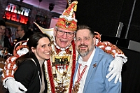 02 Buddys 2025-02 21 21  Zweimal Party - Die erste Party mit uns startet in Großenbaum im „Coupe 1900“, unser Standquartier im Süden. Nachdem Auftakt mit der „Jeck im Coupe Party“ geht es dann nach Meiderich ins „Buddy´s“. Eine Dankeschön-Party mit Familie, Freunden und Sponsoren. : DVPJ, Holger II, Phil II., Prinz Karneval, Prinz, Prinzessin Mia I., Hofmarschälle, Page, Pagen, Paginnen, HDK, Duisburg, Karneval, Helau, Tollität, Event, Session 2024, Session 2025, HDK Duisburg, Hauptausschuss, Hauptausschuss Karneval Duisburg, Duisburg ist echt