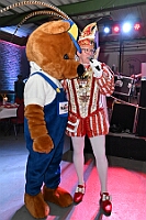 02 Buddys 2025-02 21 24  Zweimal Party - Die erste Party mit uns startet in Großenbaum im „Coupe 1900“, unser Standquartier im Süden. Nachdem Auftakt mit der „Jeck im Coupe Party“ geht es dann nach Meiderich ins „Buddy´s“. Eine Dankeschön-Party mit Familie, Freunden und Sponsoren. : DVPJ, Holger II, Phil II., Prinz Karneval, Prinz, Prinzessin Mia I., Hofmarschälle, Page, Pagen, Paginnen, HDK, Duisburg, Karneval, Helau, Tollität, Event, Session 2024, Session 2025, HDK Duisburg, Hauptausschuss, Hauptausschuss Karneval Duisburg, Duisburg ist echt