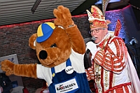 02 Buddys 2025-02 21 25  Zweimal Party - Die erste Party mit uns startet in Großenbaum im „Coupe 1900“, unser Standquartier im Süden. Nachdem Auftakt mit der „Jeck im Coupe Party“ geht es dann nach Meiderich ins „Buddy´s“. Eine Dankeschön-Party mit Familie, Freunden und Sponsoren. : DVPJ, Holger II, Phil II., Prinz Karneval, Prinz, Prinzessin Mia I., Hofmarschälle, Page, Pagen, Paginnen, HDK, Duisburg, Karneval, Helau, Tollität, Event, Session 2024, Session 2025, HDK Duisburg, Hauptausschuss, Hauptausschuss Karneval Duisburg, Duisburg ist echt