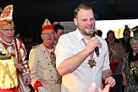 02 Buddys 2025-02 21 54  Zweimal Party - Die erste Party mit uns startet in Großenbaum im „Coupe 1900“, unser Standquartier im Süden. Nachdem Auftakt mit der „Jeck im Coupe Party“ geht es dann nach Meiderich ins „Buddy´s“. Eine Dankeschön-Party mit Familie, Freunden und Sponsoren. : DVPJ, Holger II, Phil II., Prinz Karneval, Prinz, Prinzessin Mia I., Hofmarschälle, Page, Pagen, Paginnen, HDK, Duisburg, Karneval, Helau, Tollität, Event, Session 2024, Session 2025, HDK Duisburg, Hauptausschuss, Hauptausschuss Karneval Duisburg, Duisburg ist echt