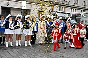 Karnevalssamstagstour 2025-03-01 006  Die Karnevalssamtags-Tour - Um acht Uhr wird vor dem WYNDHAM Hotel Duisburger Hof die Kinderprinzencrew geweckt. Danach folgen noch bis Mitternacht 10 weitere Termin. U.a. der Hamborner Kinderkarnevalszug, das Biwak von Ehren- und Bürgergarde und Schützenkarneval. : DVPJ, Holger II, Phil II., Prinz Karneval, Prinz, Prinzessin Mia I., Hofmarschälle, Page, Pagen, Paginnen, HDK, Duisburg, Karneval, Helau, Tollität, Event, Session 2024, Session 2025, HDK Duisburg, Hauptausschuss, Hauptausschuss Karneval Duisburg, Duisburg ist echt