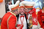 Karnevalssamstagstour 2025-03-01 015  Die Karnevalssamtags-Tour - Um acht Uhr wird vor dem WYNDHAM Hotel Duisburger Hof die Kinderprinzencrew geweckt. Danach folgen noch bis Mitternacht 10 weitere Termin. U.a. der Hamborner Kinderkarnevalszug, das Biwak von Ehren- und Bürgergarde und Schützenkarneval. : DVPJ, Holger II, Phil II., Prinz Karneval, Prinz, Prinzessin Mia I., Hofmarschälle, Page, Pagen, Paginnen, HDK, Duisburg, Karneval, Helau, Tollität, Event, Session 2024, Session 2025, HDK Duisburg, Hauptausschuss, Hauptausschuss Karneval Duisburg, Duisburg ist echt