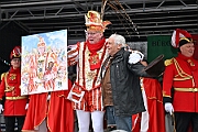 Karnevalssamstagstour 2025-03-01 068  Die Karnevalssamtags-Tour - Um acht Uhr wird vor dem WYNDHAM Hotel Duisburger Hof die Kinderprinzencrew geweckt. Danach folgen noch bis Mitternacht 10 weitere Termin. U.a. der Hamborner Kinderkarnevalszug, das Biwak von Ehren- und Bürgergarde und Schützenkarneval. : DVPJ, Holger II, Phil II., Prinz Karneval, Prinz, Prinzessin Mia I., Hofmarschälle, Page, Pagen, Paginnen, HDK, Duisburg, Karneval, Helau, Tollität, Event, Session 2024, Session 2025, HDK Duisburg, Hauptausschuss, Hauptausschuss Karneval Duisburg, Duisburg ist echt