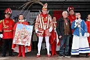 Karnevalssamstagstour 2025-03-01 070  Die Karnevalssamtags-Tour - Um acht Uhr wird vor dem WYNDHAM Hotel Duisburger Hof die Kinderprinzencrew geweckt. Danach folgen noch bis Mitternacht 10 weitere Termin. U.a. der Hamborner Kinderkarnevalszug, das Biwak von Ehren- und Bürgergarde und Schützenkarneval. : DVPJ, Holger II, Phil II., Prinz Karneval, Prinz, Prinzessin Mia I., Hofmarschälle, Page, Pagen, Paginnen, HDK, Duisburg, Karneval, Helau, Tollität, Event, Session 2024, Session 2025, HDK Duisburg, Hauptausschuss, Hauptausschuss Karneval Duisburg, Duisburg ist echt