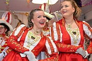 Karnevalssamstagstour 2025-03-01 096  Die Karnevalssamtags-Tour - Um acht Uhr wird vor dem WYNDHAM Hotel Duisburger Hof die Kinderprinzencrew geweckt. Danach folgen noch bis Mitternacht 10 weitere Termin. U.a. der Hamborner Kinderkarnevalszug, das Biwak von Ehren- und Bürgergarde und Schützenkarneval. : DVPJ, Holger II, Phil II., Prinz Karneval, Prinz, Prinzessin Mia I., Hofmarschälle, Page, Pagen, Paginnen, HDK, Duisburg, Karneval, Helau, Tollität, Event, Session 2024, Session 2025, HDK Duisburg, Hauptausschuss, Hauptausschuss Karneval Duisburg, Duisburg ist echt