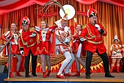 Karnevalssamstagstour 2025-03-01 146  Die Karnevalssamtags-Tour - Um acht Uhr wird vor dem WYNDHAM Hotel Duisburger Hof die Kinderprinzencrew geweckt. Danach folgen noch bis Mitternacht 10 weitere Termin. U.a. der Hamborner Kinderkarnevalszug, das Biwak von Ehren- und Bürgergarde und Schützenkarneval. : DVPJ, Holger II, Phil II., Prinz Karneval, Prinz, Prinzessin Mia I., Hofmarschälle, Page, Pagen, Paginnen, HDK, Duisburg, Karneval, Helau, Tollität, Event, Session 2024, Session 2025, HDK Duisburg, Hauptausschuss, Hauptausschuss Karneval Duisburg, Duisburg ist echt