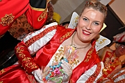 Karnevalssamstagstour 2025-03-01 170  Die Karnevalssamtags-Tour - Um acht Uhr wird vor dem WYNDHAM Hotel Duisburger Hof die Kinderprinzencrew geweckt. Danach folgen noch bis Mitternacht 10 weitere Termin. U.a. der Hamborner Kinderkarnevalszug, das Biwak von Ehren- und Bürgergarde und Schützenkarneval. : DVPJ, Holger II, Phil II., Prinz Karneval, Prinz, Prinzessin Mia I., Hofmarschälle, Page, Pagen, Paginnen, HDK, Duisburg, Karneval, Helau, Tollität, Event, Session 2024, Session 2025, HDK Duisburg, Hauptausschuss, Hauptausschuss Karneval Duisburg, Duisburg ist echt