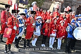 Rosenmontag 2025-03-03 029  „Just Married“ und dann Rosenmontag - Ein ungewöhnlicher Start in den Rosenmontag. Im Standesamt geben sich vor OB Sören Link Lara und Chris Loosen das Ja-Wort. Dann Prinzenwecken vor dem IntercityHotel. Im Rathaus geht es weiter mit dem Prinzenfrühstück im Ratssaal. Prinz Holger II. und Hofmarschälle erhalten den „Stern“ und gehören jetzt zum „Club der alten Herrn“. Bei  Kaiserwetter dann der Umzug durch die Stadt. Bei der After-Zug-Party ist dann Schluss, die Crew werden nach einer erfolgreichen Session verabschiedet. : DVPJ, Holger II, Phil II., Prinz Karneval, Prinz, Prinzessin Mia I., Hofmarschälle, Page, Pagen, Paginnen, HDK, Duisburg, Karneval, Helau, Tollität, Event, Session 2024, Session 2025, HDK Duisburg, Hauptausschuss, Hauptausschuss Karneval Duisburg, Duisburg ist echt