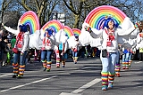 Rosenmontag 2025-03-03 092  „Just Married“ und dann Rosenmontag - Ein ungewöhnlicher Start in den Rosenmontag. Im Standesamt geben sich vor OB Sören Link Lara und Chris Loosen das Ja-Wort. Dann Prinzenwecken vor dem IntercityHotel. Im Rathaus geht es weiter mit dem Prinzenfrühstück im Ratssaal. Prinz Holger II. und Hofmarschälle erhalten den „Stern“ und gehören jetzt zum „Club der alten Herrn“. Bei  Kaiserwetter dann der Umzug durch die Stadt. Bei der After-Zug-Party ist dann Schluss, die Crew werden nach einer erfolgreichen Session verabschiedet. : DVPJ, Holger II, Phil II., Prinz Karneval, Prinz, Prinzessin Mia I., Hofmarschälle, Page, Pagen, Paginnen, HDK, Duisburg, Karneval, Helau, Tollität, Event, Session 2024, Session 2025, HDK Duisburg, Hauptausschuss, Hauptausschuss Karneval Duisburg, Duisburg ist echt