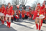 Rosenmontag 2025-03-03 127  „Just Married“ und dann Rosenmontag - Ein ungewöhnlicher Start in den Rosenmontag. Im Standesamt geben sich vor OB Sören Link Lara und Chris Loosen das Ja-Wort. Dann Prinzenwecken vor dem IntercityHotel. Im Rathaus geht es weiter mit dem Prinzenfrühstück im Ratssaal. Prinz Holger II. und Hofmarschälle erhalten den „Stern“ und gehören jetzt zum „Club der alten Herrn“. Bei  Kaiserwetter dann der Umzug durch die Stadt. Bei der After-Zug-Party ist dann Schluss, die Crew werden nach einer erfolgreichen Session verabschiedet. : DVPJ, Holger II, Phil II., Prinz Karneval, Prinz, Prinzessin Mia I., Hofmarschälle, Page, Pagen, Paginnen, HDK, Duisburg, Karneval, Helau, Tollität, Event, Session 2024, Session 2025, HDK Duisburg, Hauptausschuss, Hauptausschuss Karneval Duisburg, Duisburg ist echt