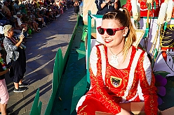 Teneriffa 2026-02-22 38  Teneriffa 2026 - Carnaval Puerto de la Cruz. Es war ein schöner, bunter und warmer Abschluss unserer fantastischen Prinzensession. : DVPJ, Toni I, Jules I., Prinz Karneval, Prinz, Prinzessin Aileen I., Hofmarschälle, Page, Pagen, Paginnen, HDK, Duisburg, Karneval, Helau, Tollität, Event, Session 2025, Session 2025, HDK Duisburg, Hauptausschuss, Hauptausschuss Karneval Duisburg, Duisburg ist echt